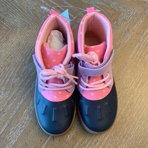 Carter’s size 11 toddler girls boots